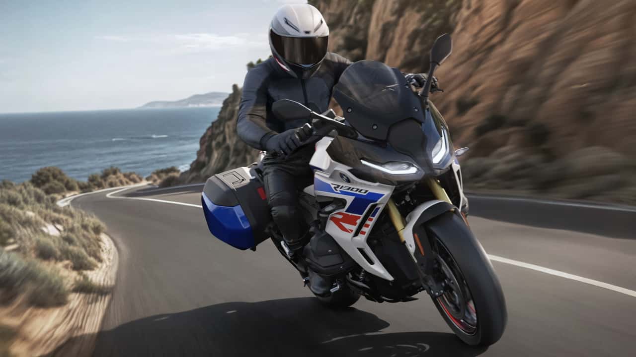 2026 BMW R 1300 RS - Riding